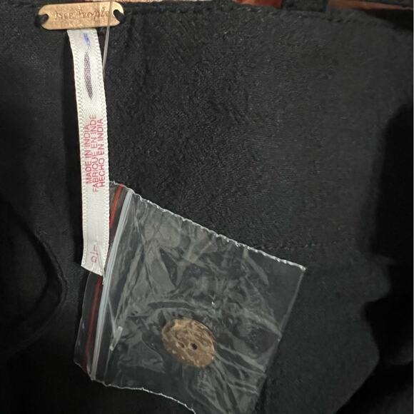 Free People Black Little Loca Mini Size Large - Picture 9 of 11